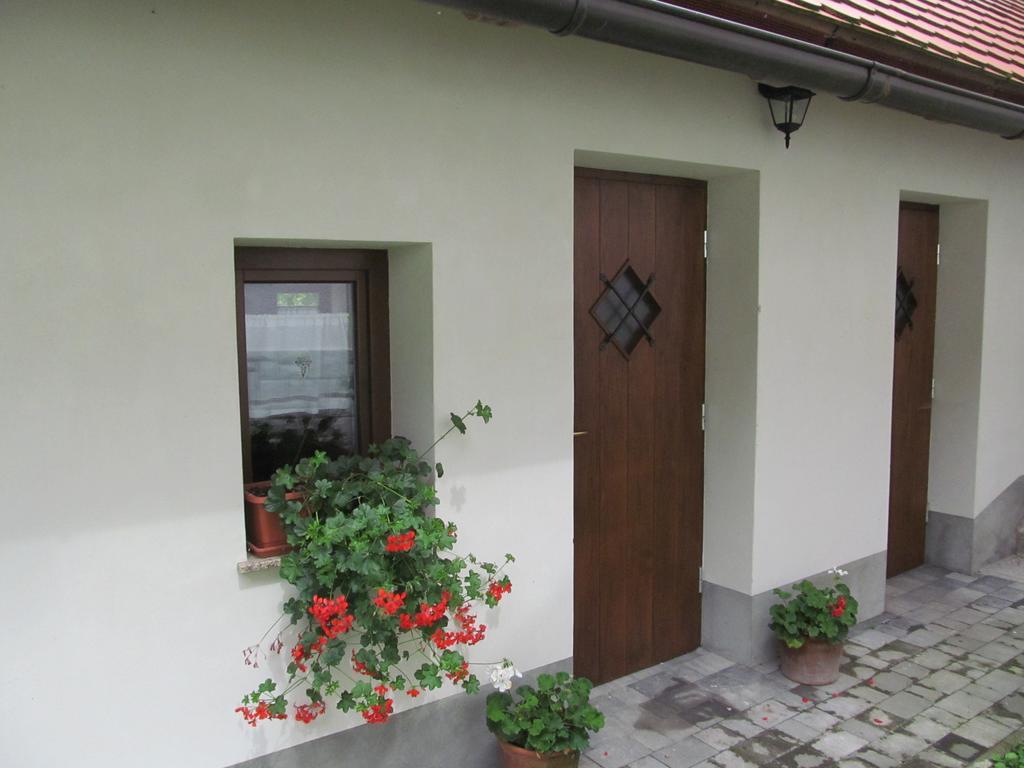 Apartment Sever Idrija Pokoj fotografie